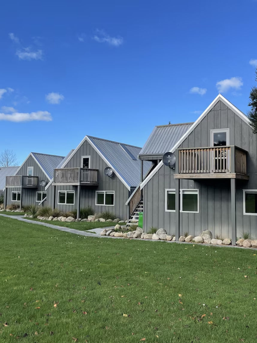 Restoration of Pudding Hill Lodge and Chalets